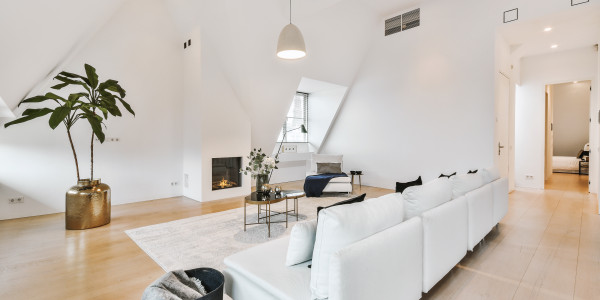 Comprar / Vender Casas Unifamiliares y Chalets en Soriguera · con Tarima Flotante