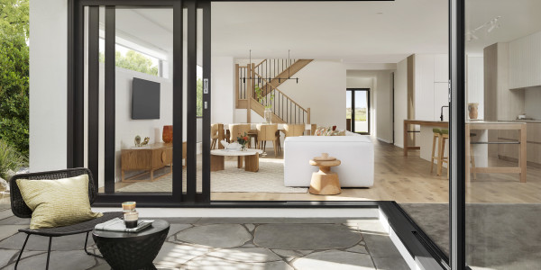 Comprar / Vender Casas Unifamiliares y Chalets en Soriguera · con Ventanas Insonorizadas y Aislantes