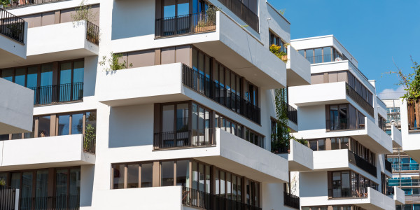 Comprar / Vender Dúplex y Áticos en Cava · con Ventanas Insonorizadas y Aislantes