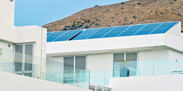 Comprar / Vender Pisos y Plantas Bajas en Pirineus · con Placas Solares