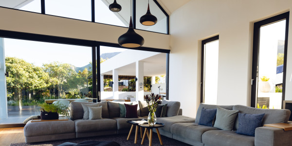 Inversores, Intermediarios, Agentes y Brokers Inmobiliarios en Ger · Chalets